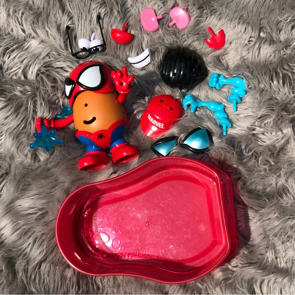 Playskool Spider Spud Mr. Potato Head x Spider-Man Play Set, Item: B9368
